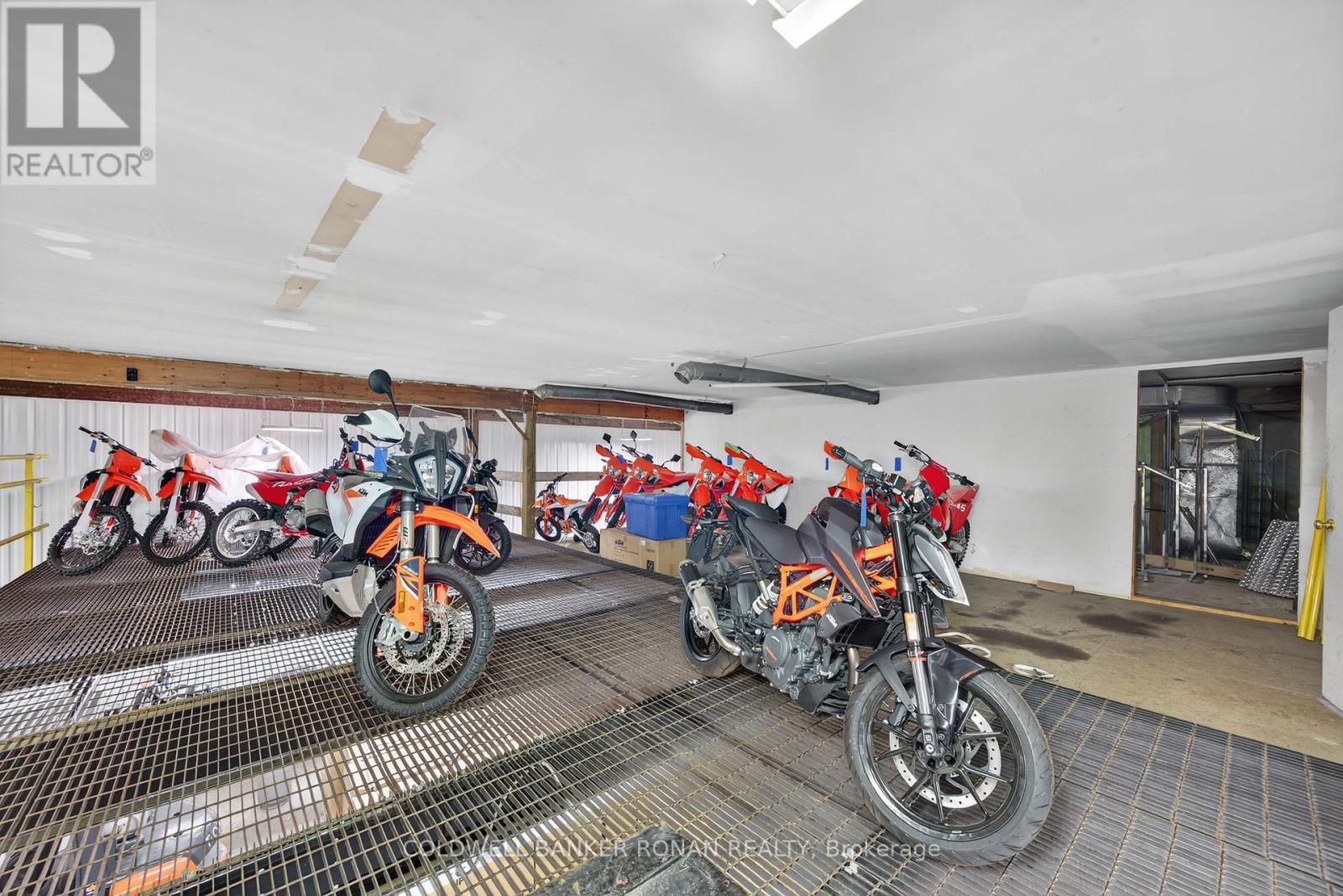 215 Mill Street Property Photo 14