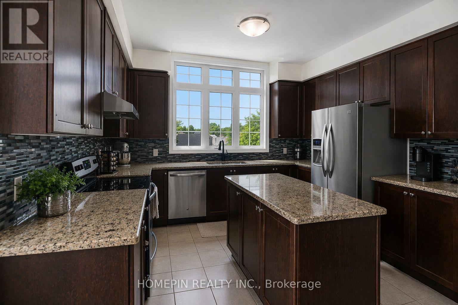 1 Treetops Boulevard Property Photo 10