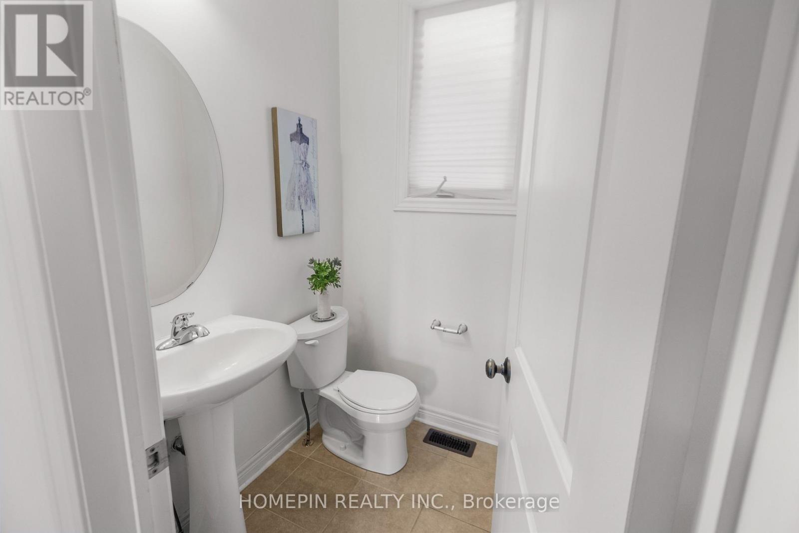 1 Treetops Boulevard Property Photo 11