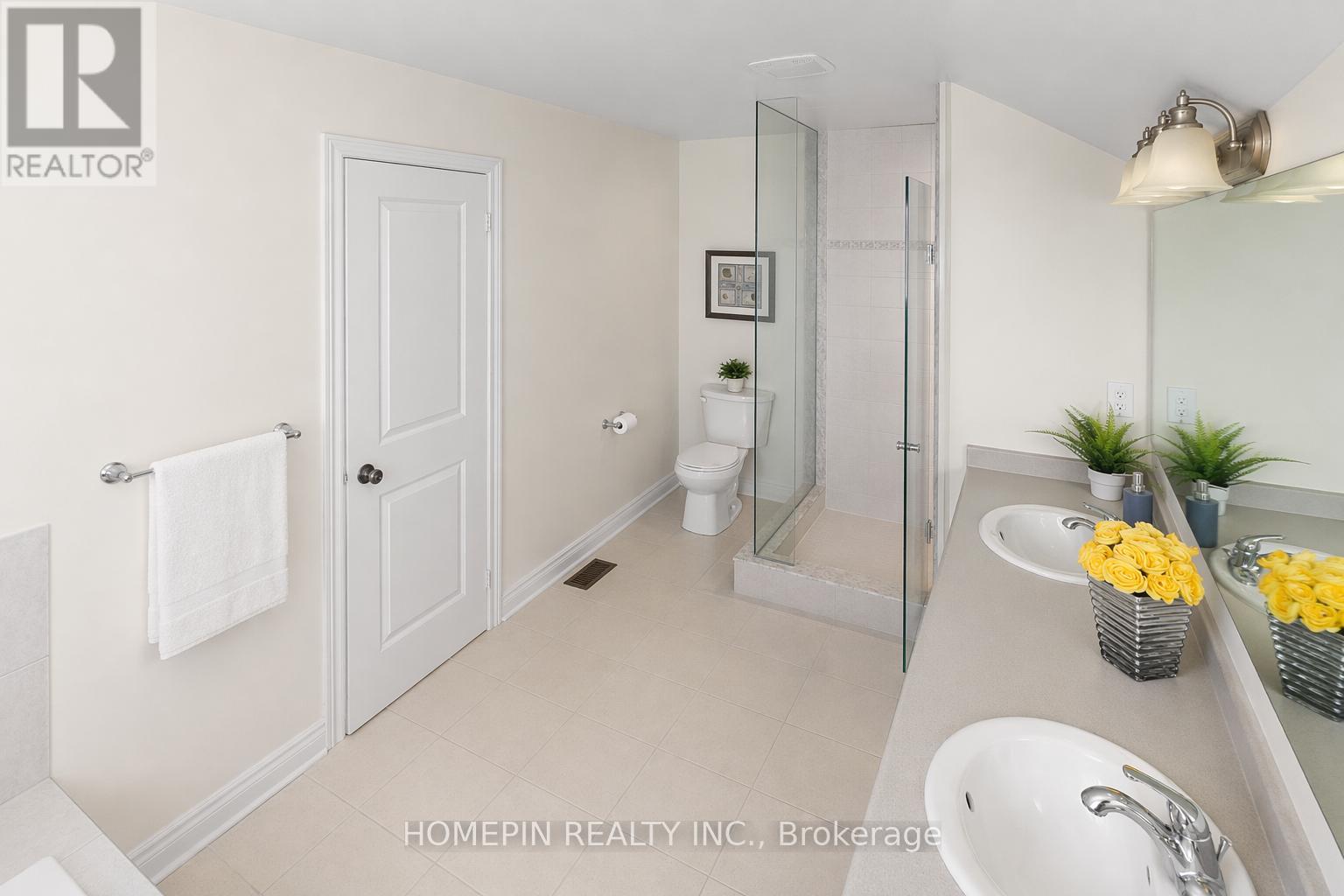1 Treetops Boulevard Property Photo 14