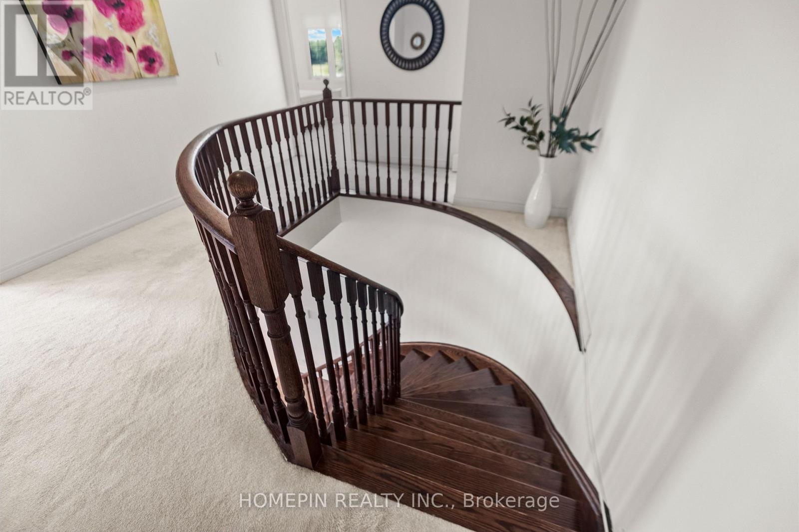 1 Treetops Boulevard Property Photo 19