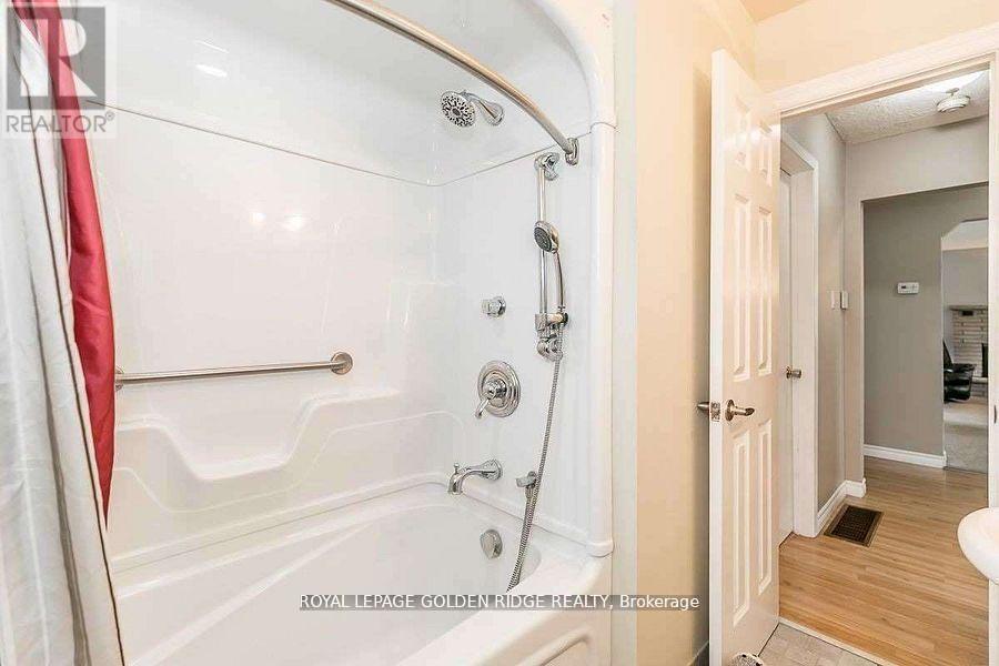 2082 Lea Road Property Photo 6