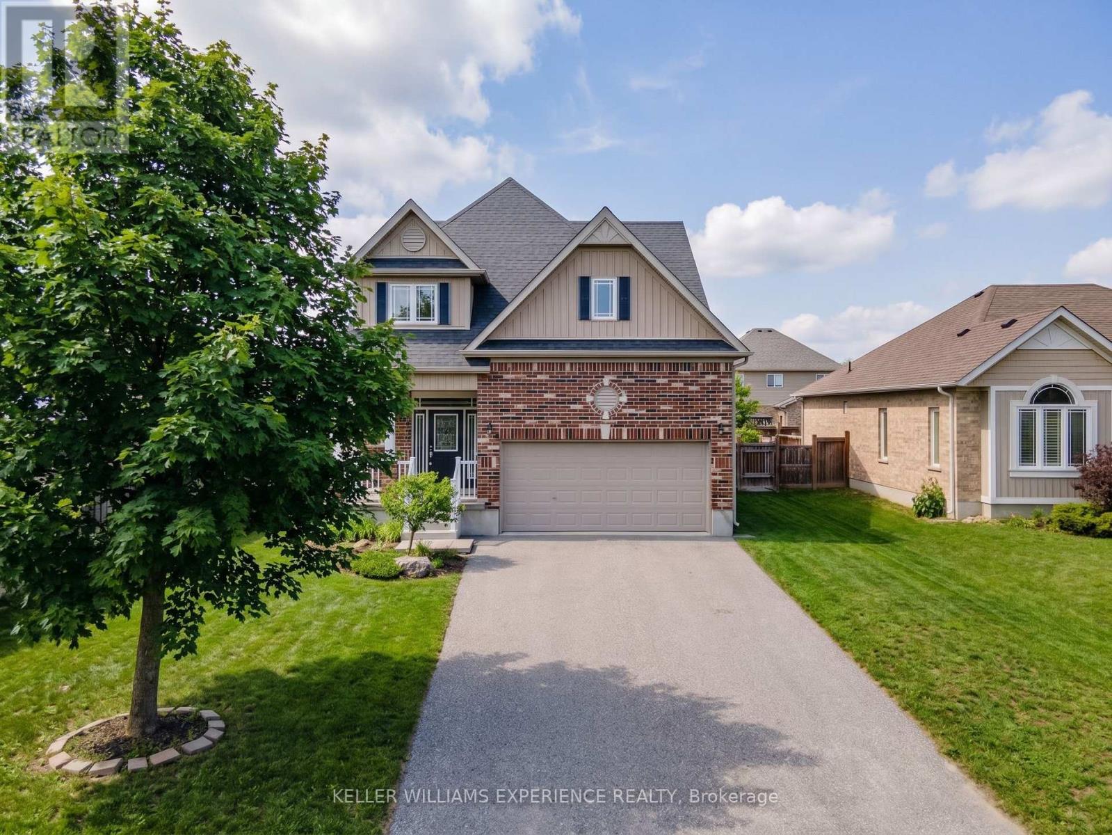 154 ARNOLD CRESCENT Property Photo 1