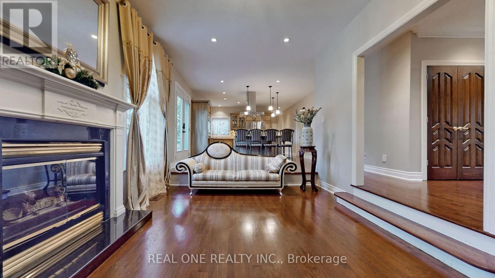 12 Jarvis Avenue Property Photo 13