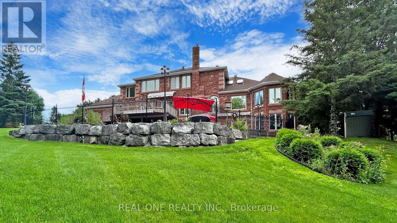 12 Jarvis Avenue Property Photo 38