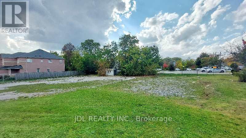 1061 Elgin Mills Road E Property Photo 6