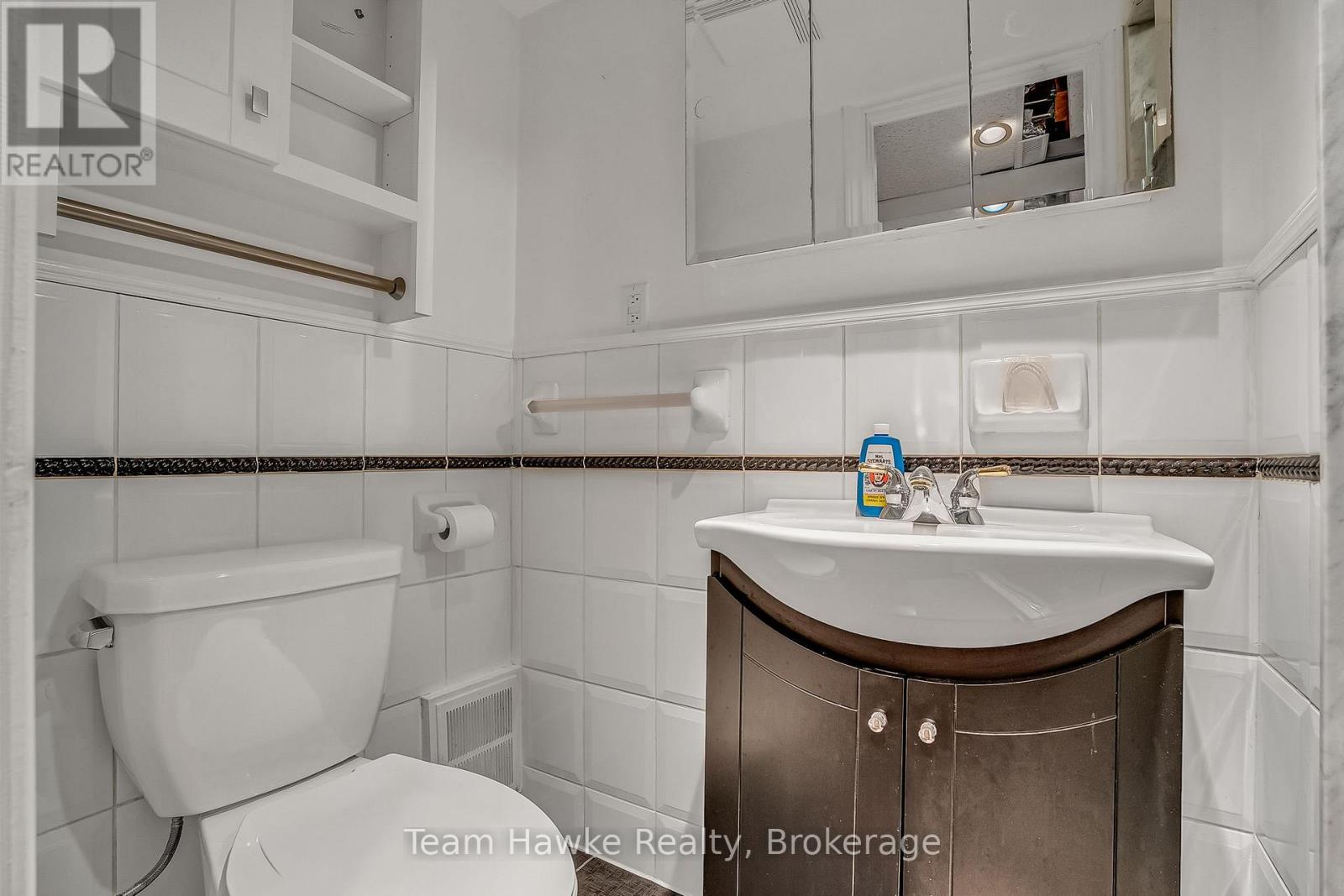 15 White Boulevard Property Photo 23