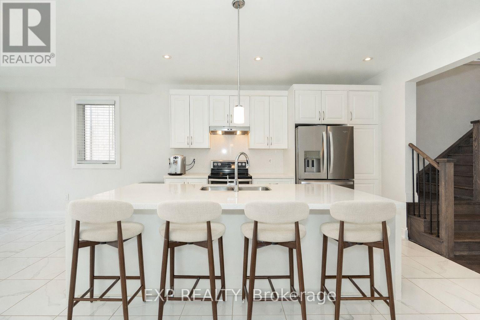 14 Longworth Avenue Property Photo 11