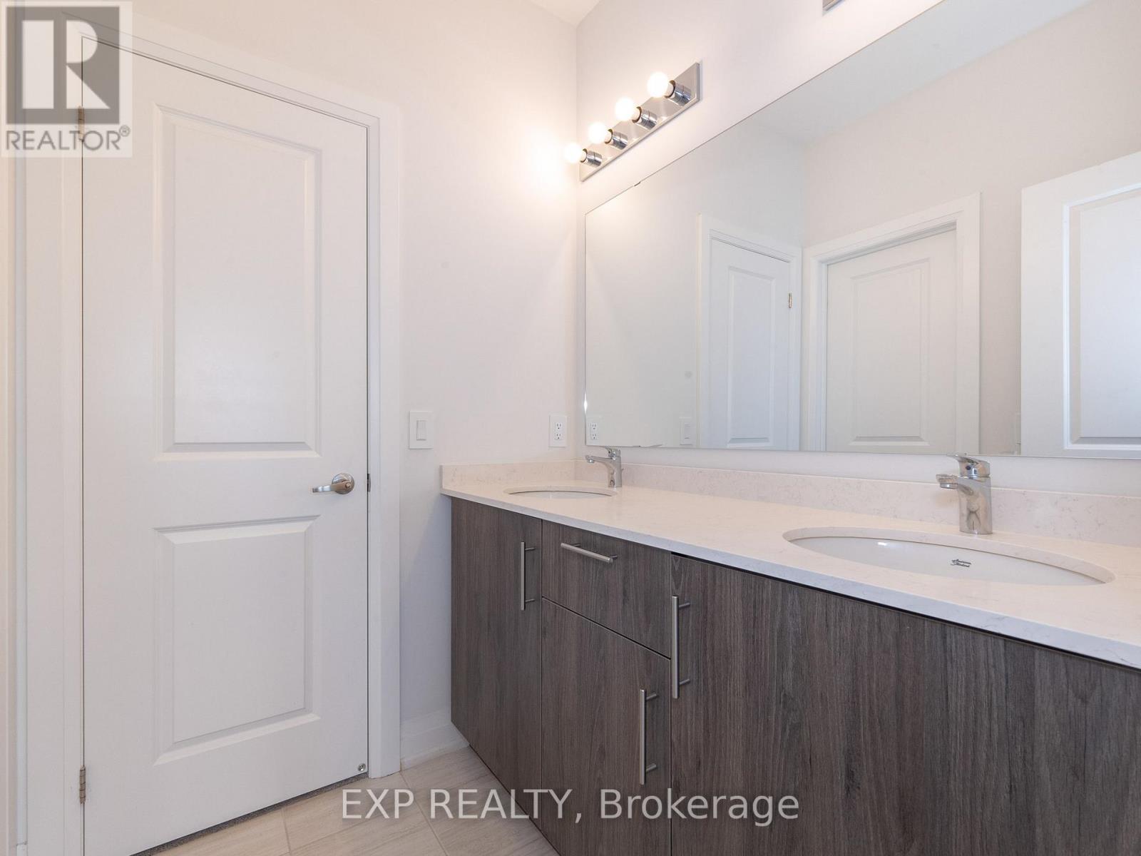 14 Longworth Avenue Property Photo 27