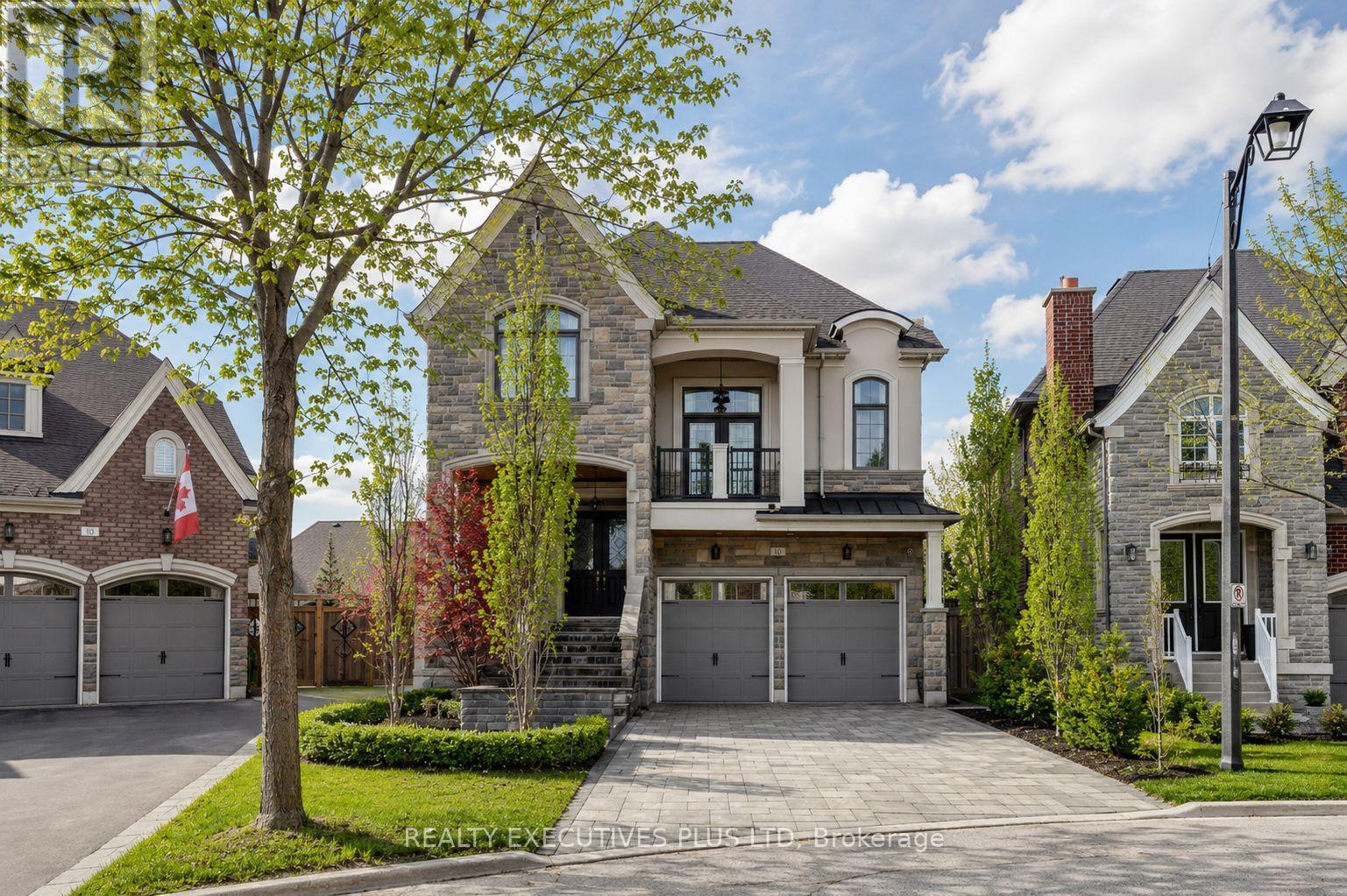 10 SIM HILL CRESCENT