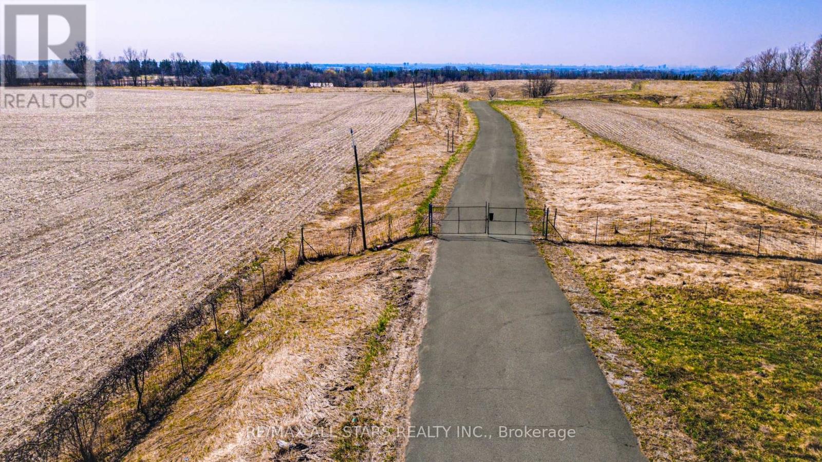 4971 Bloomington Road Property Photo 4