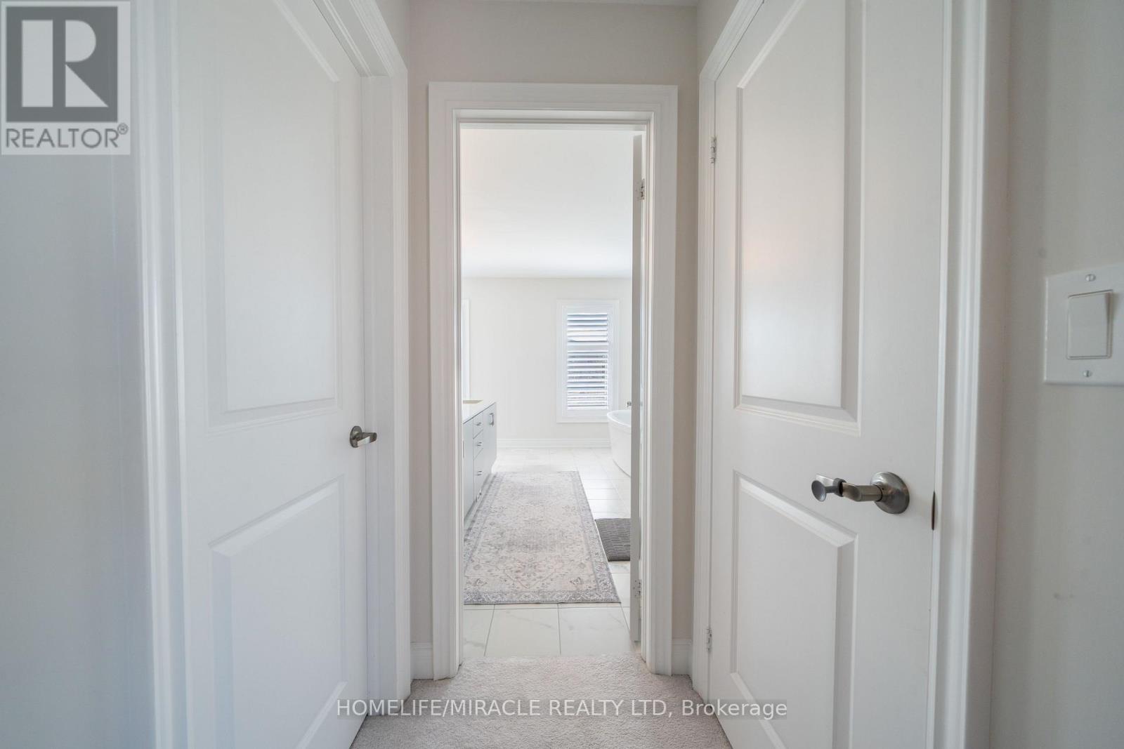 1 Ainslie Hill Crescent Property Photo 25