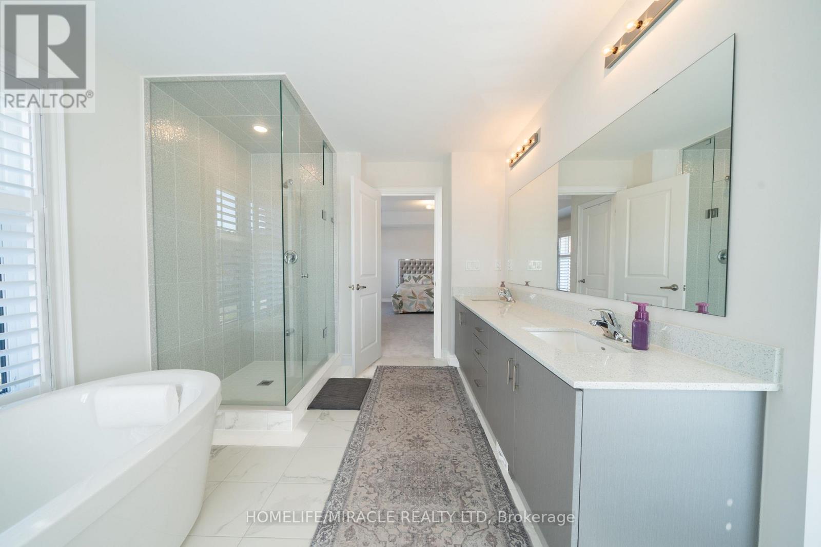 1 Ainslie Hill Crescent Property Photo 27
