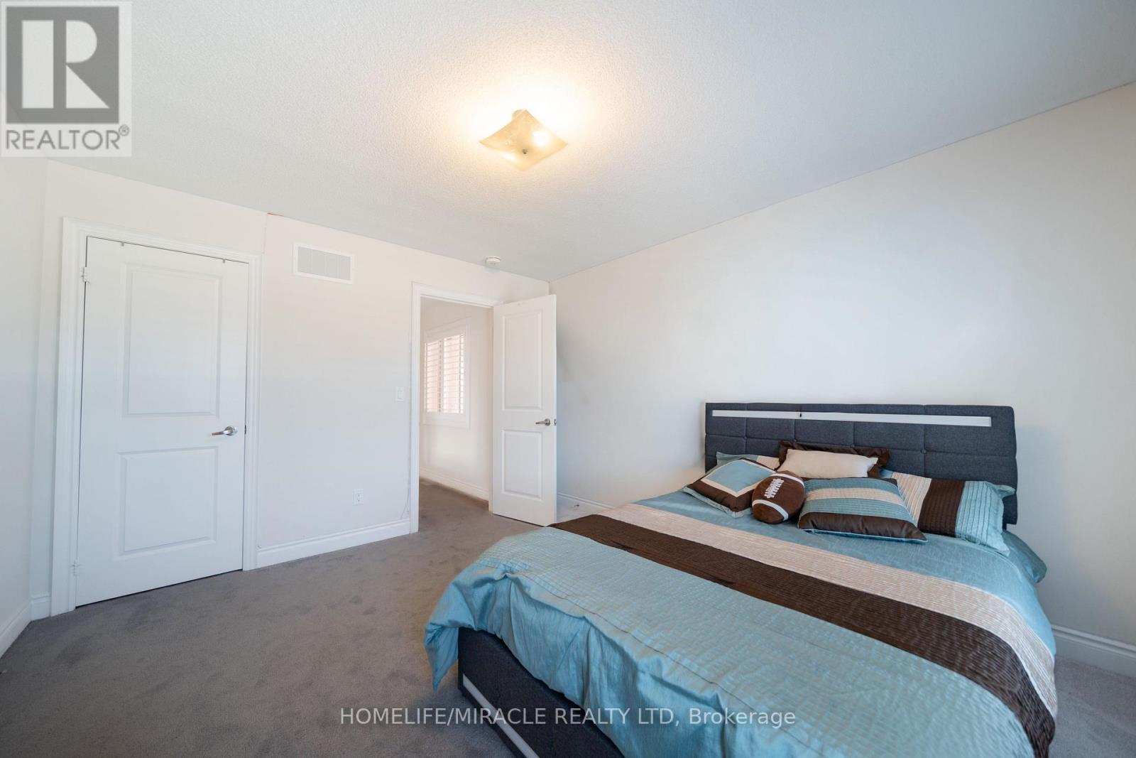 1 Ainslie Hill Crescent Property Photo 31