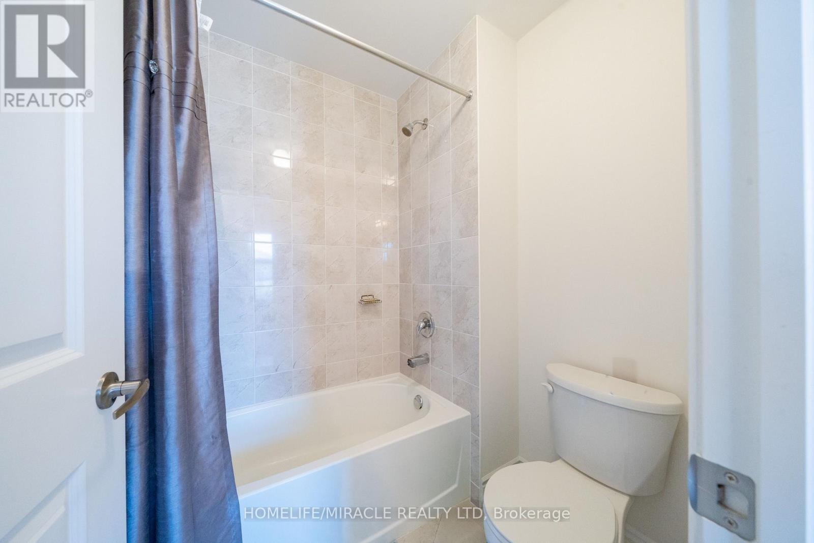 1 Ainslie Hill Crescent Property Photo 35