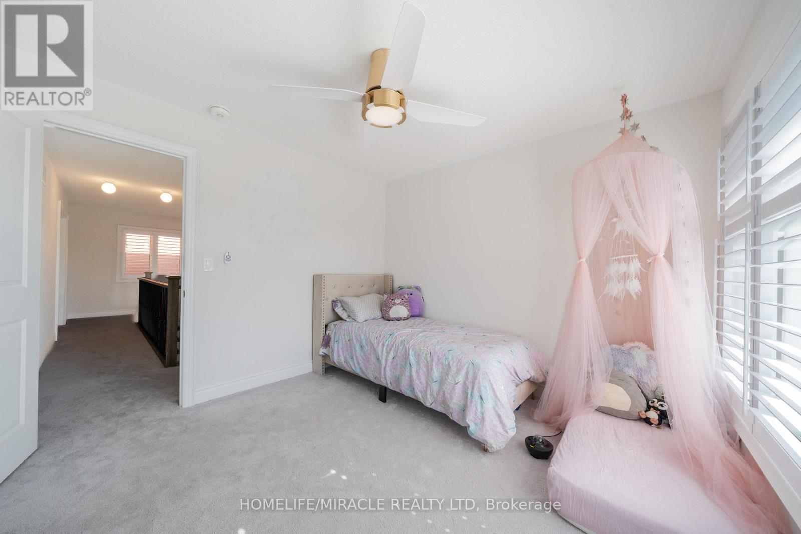 1 Ainslie Hill Crescent Property Photo 40