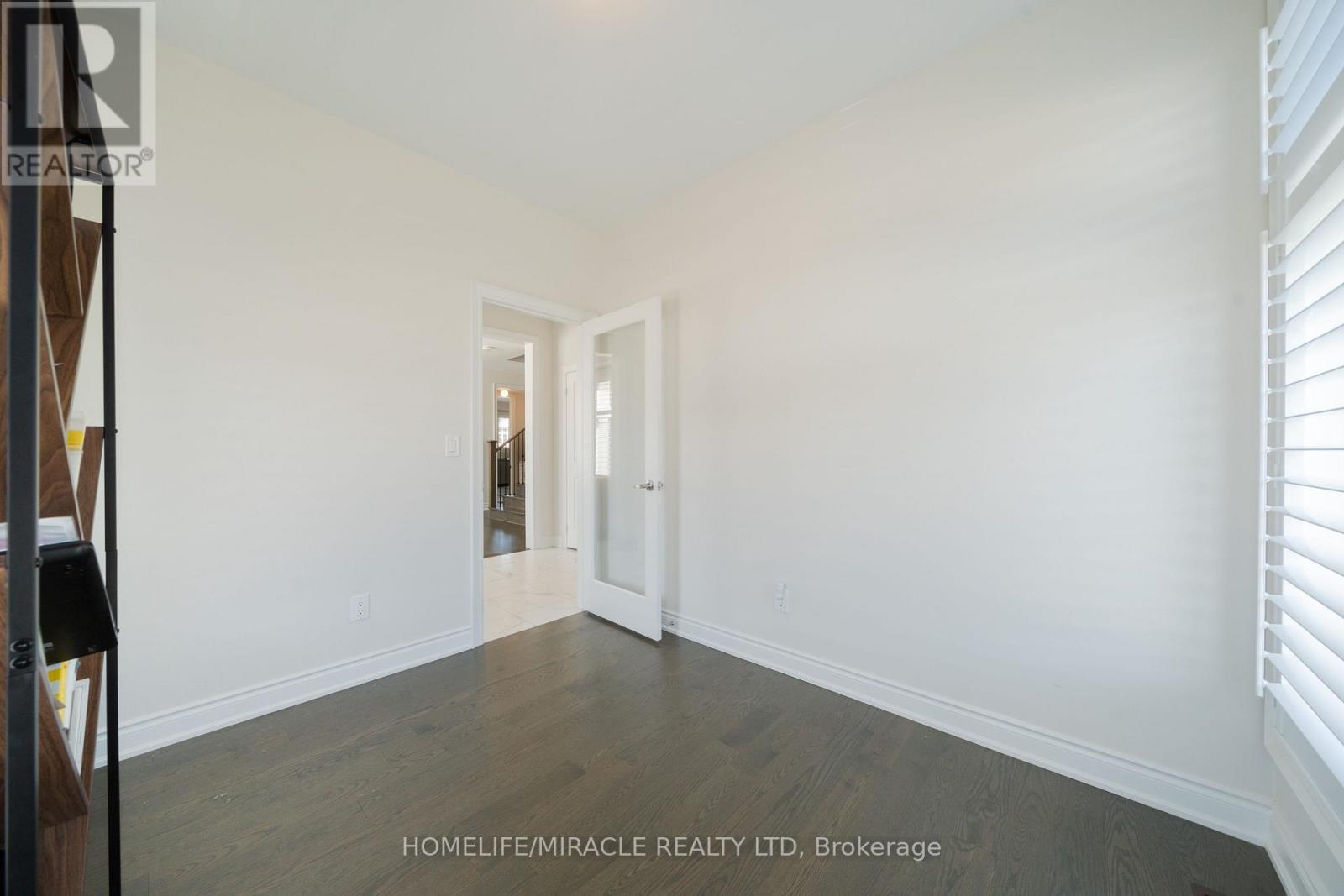 1 Ainslie Hill Crescent Property Photo 47