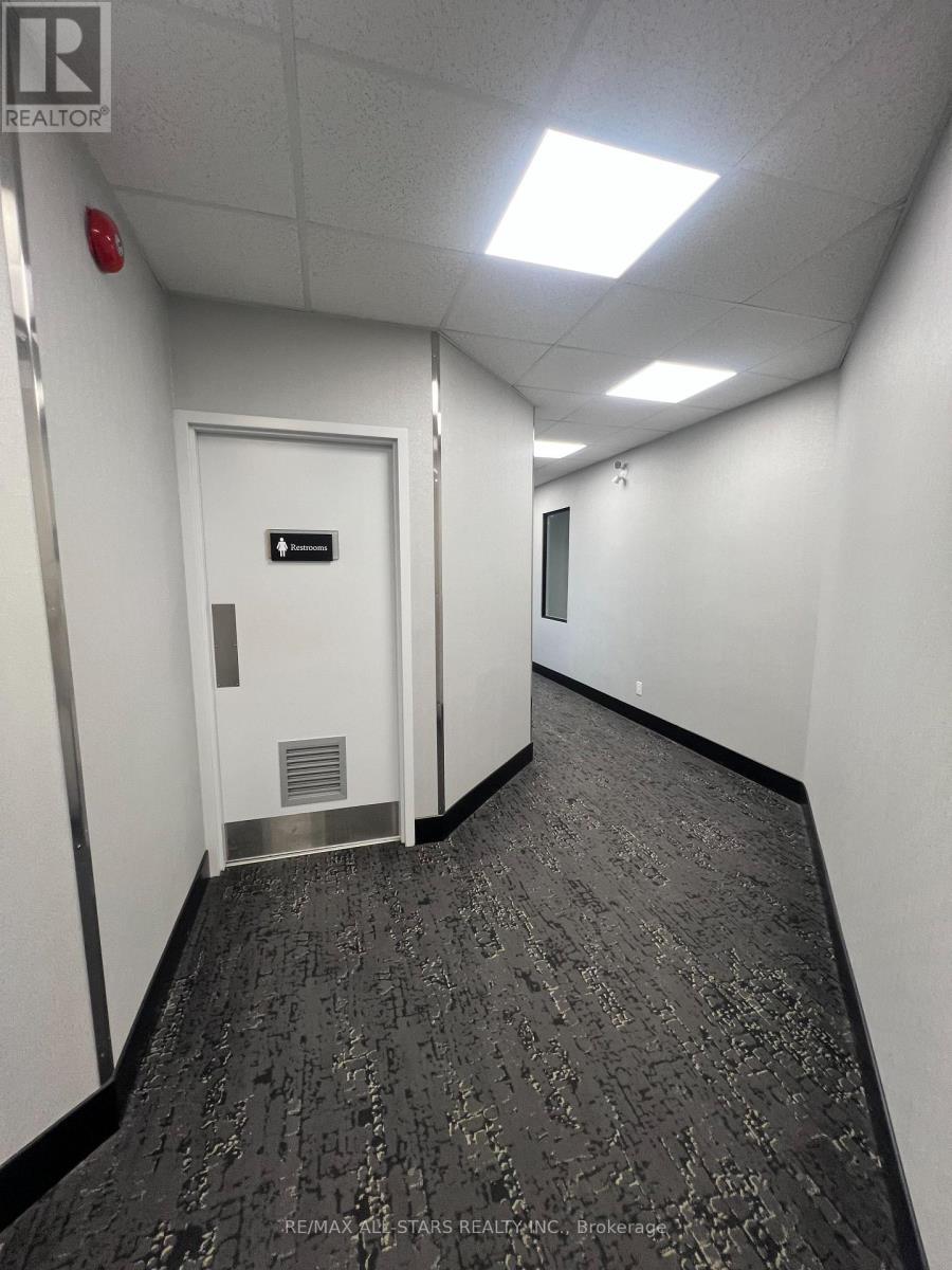 203 - 29 Toronto Street S Property Photo 6