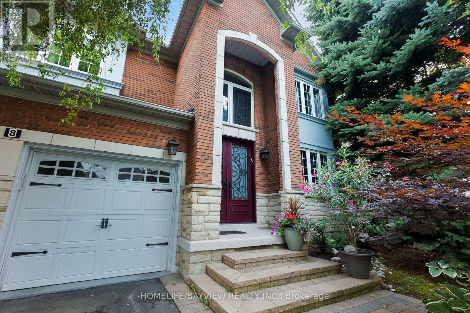 8 Pico Crescent Property Photo 2
