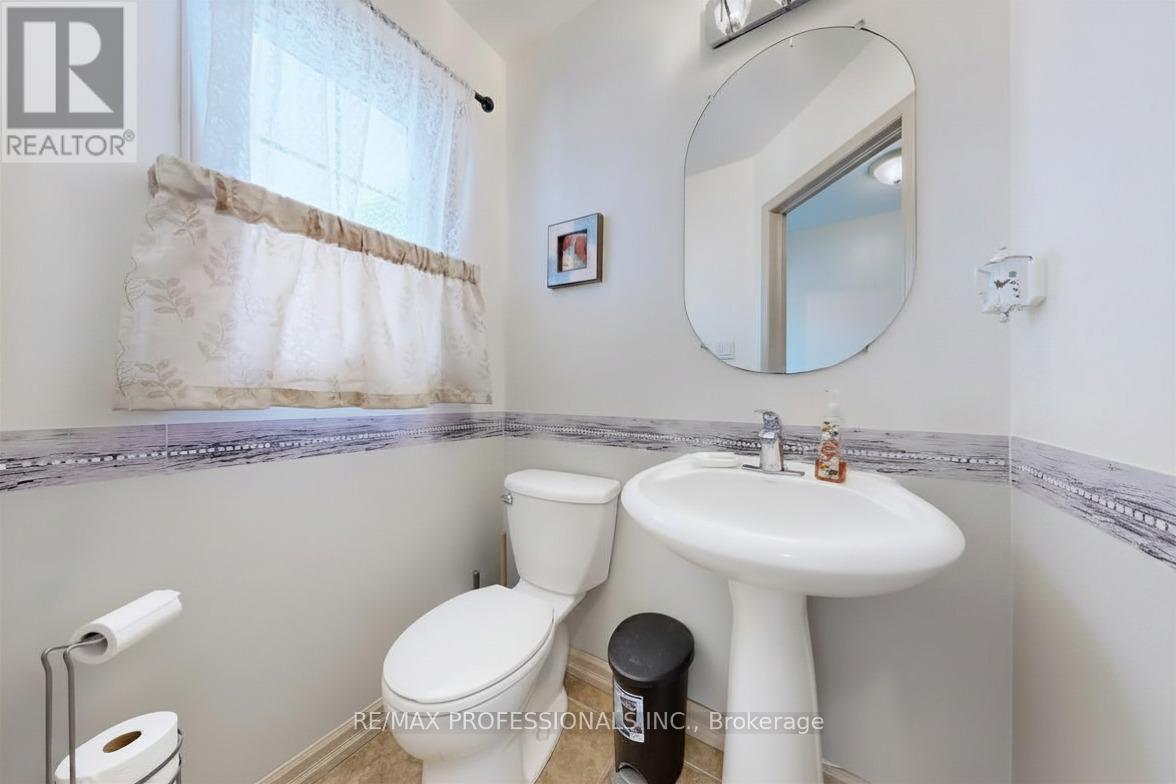 44 Shephard Avenue Property Photo 5