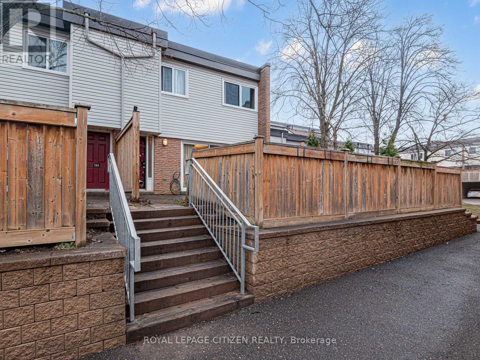 148 Milestone Crescent Property Photo 1