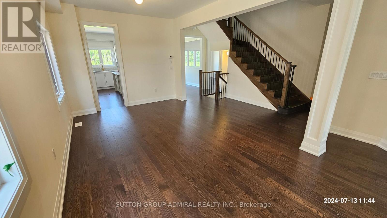 152 Hawkins Street Property Photo 7
