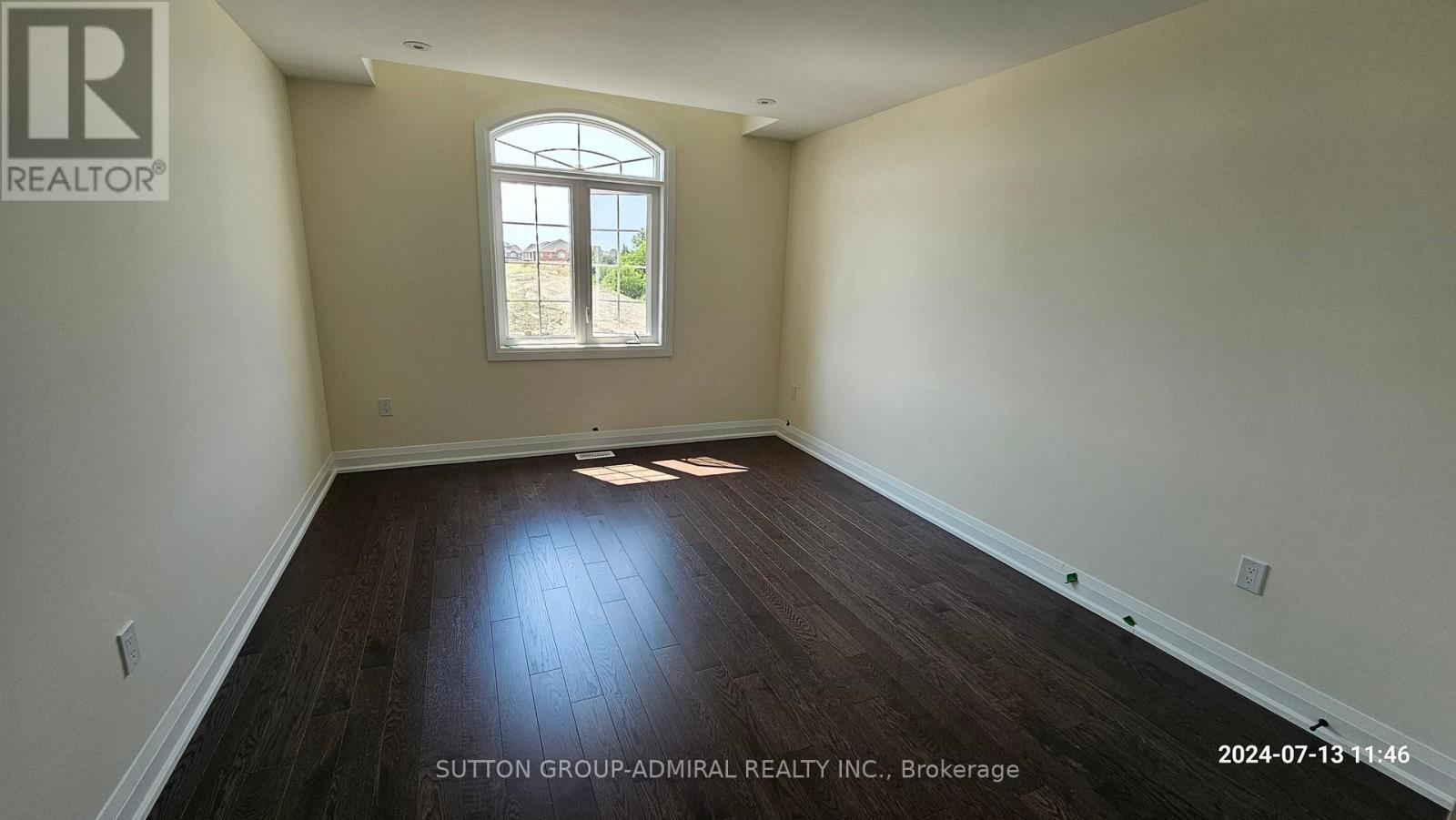 152 Hawkins Street Property Photo 11
