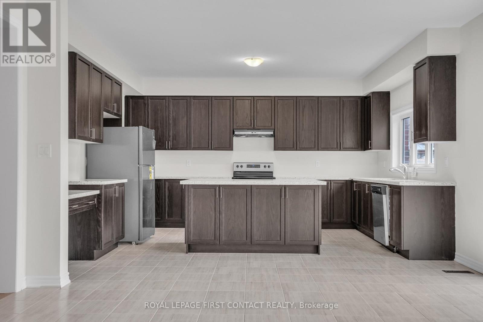 1080 Wickham Road Property Photo 11