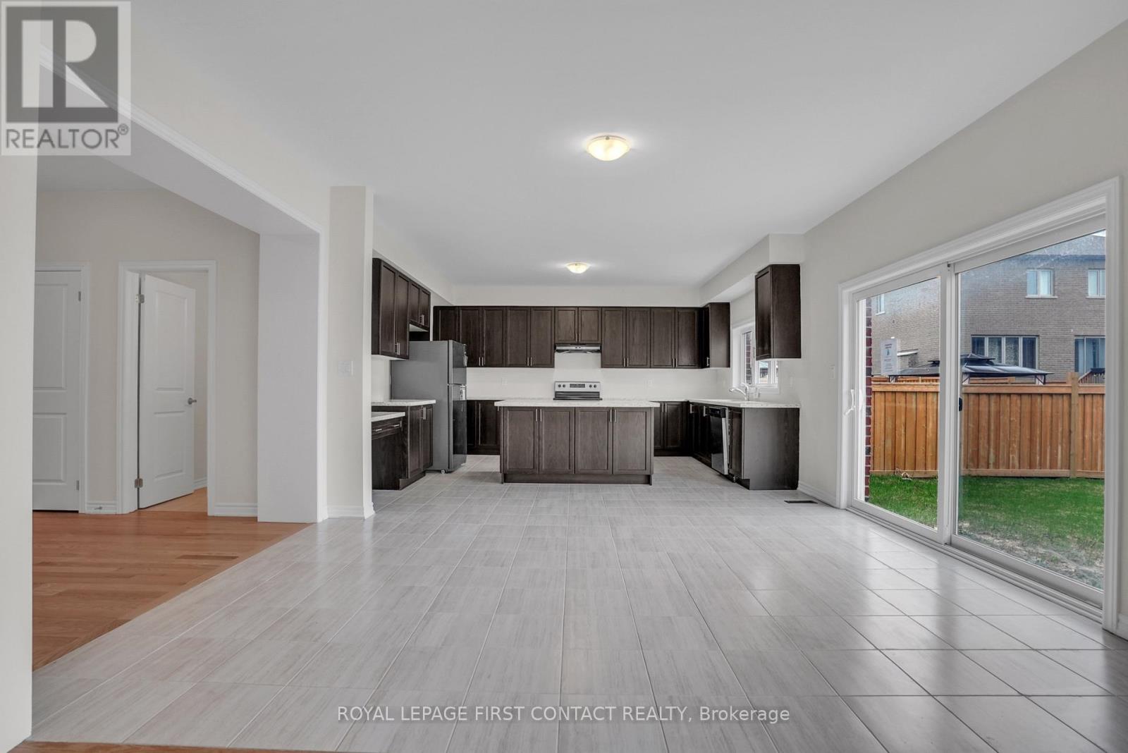 1080 Wickham Road Property Photo 18