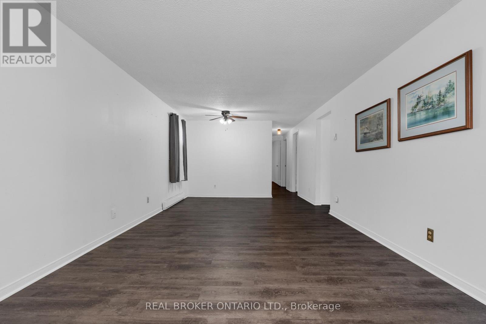 8 Maple Leaf Terrace Property Photo 20