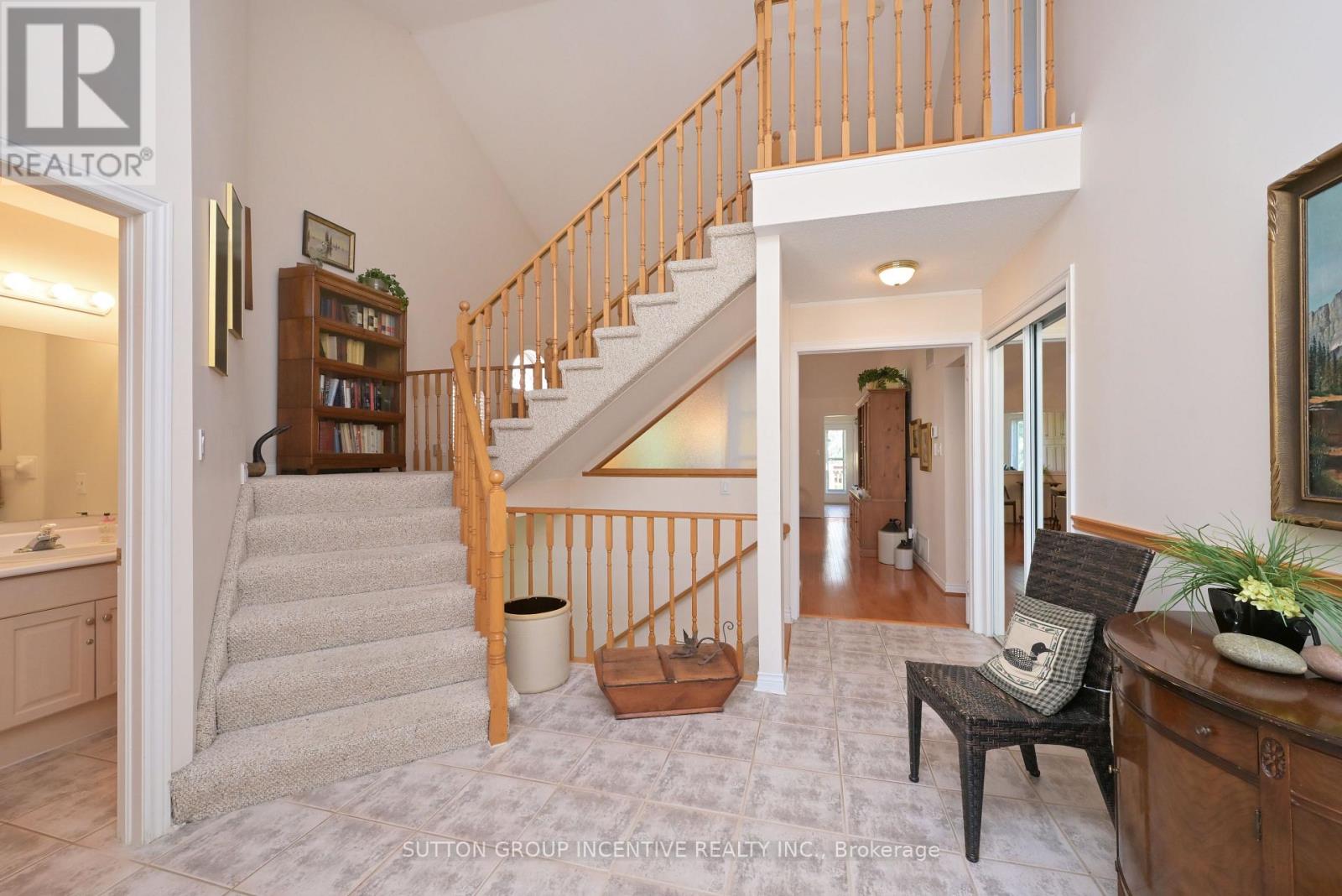 17 Sunset Boulevard Property Photo 4