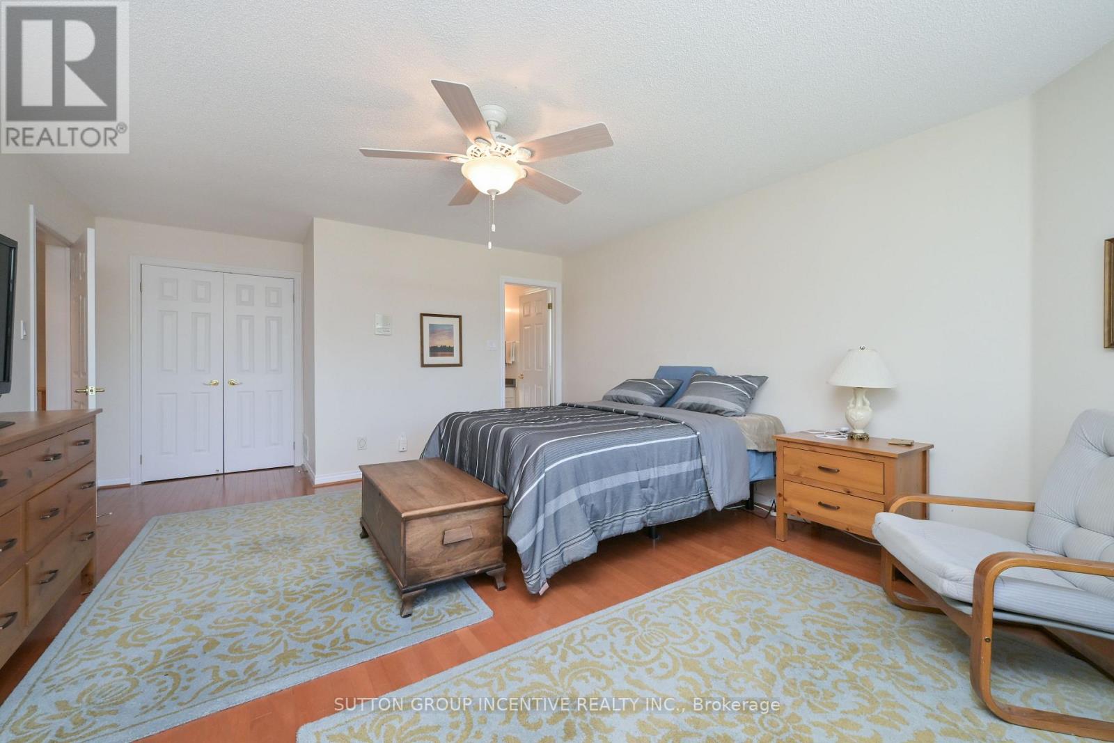 17 Sunset Boulevard Property Photo 19