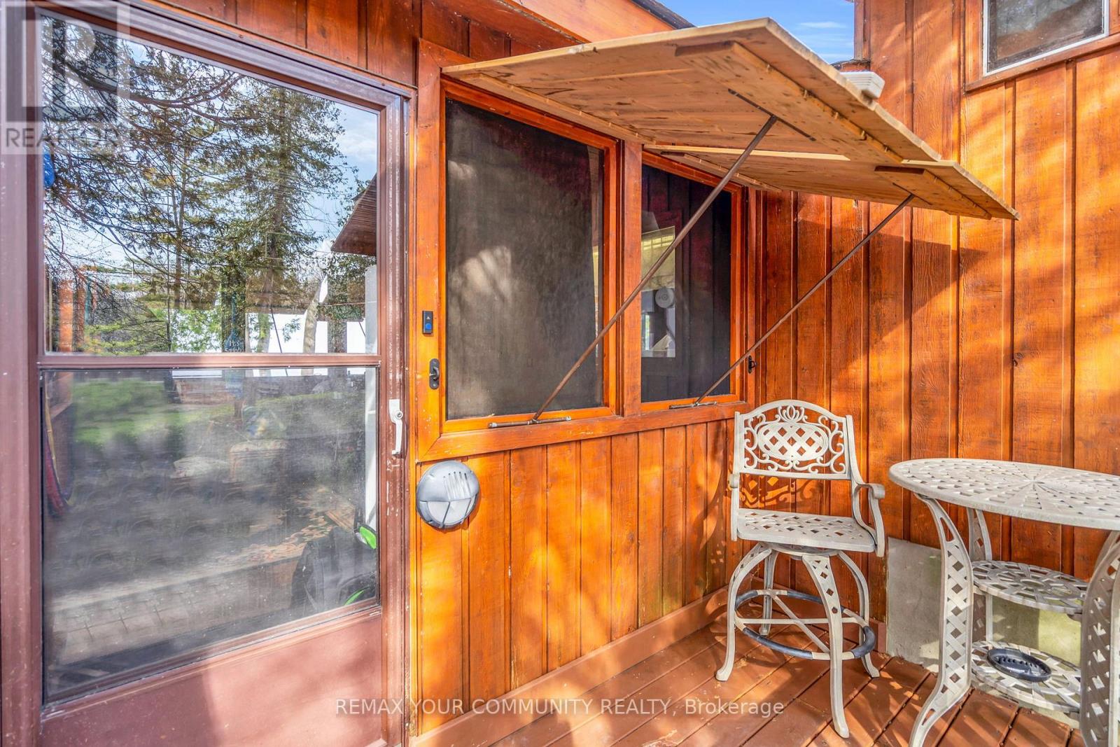 344 Loon Road E Property Photo 33