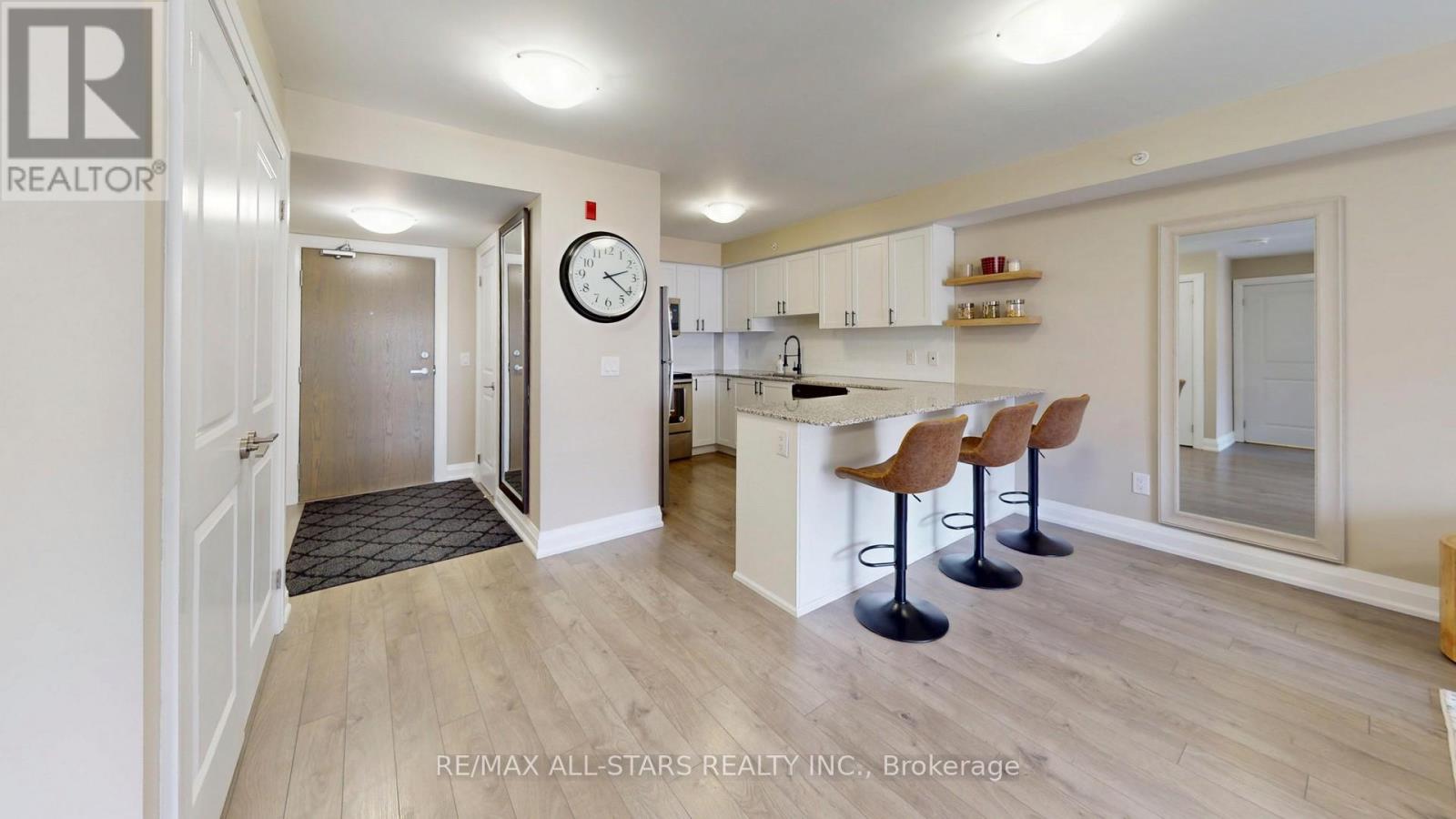 203 - 481 Rupert Avenue Property Photo 5