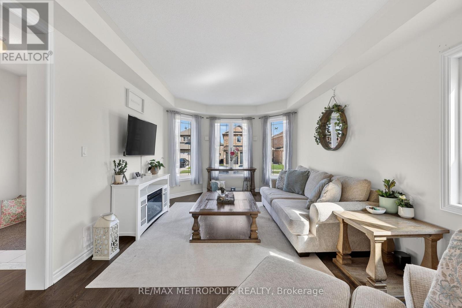 51 Furniss Street Property Photo 8