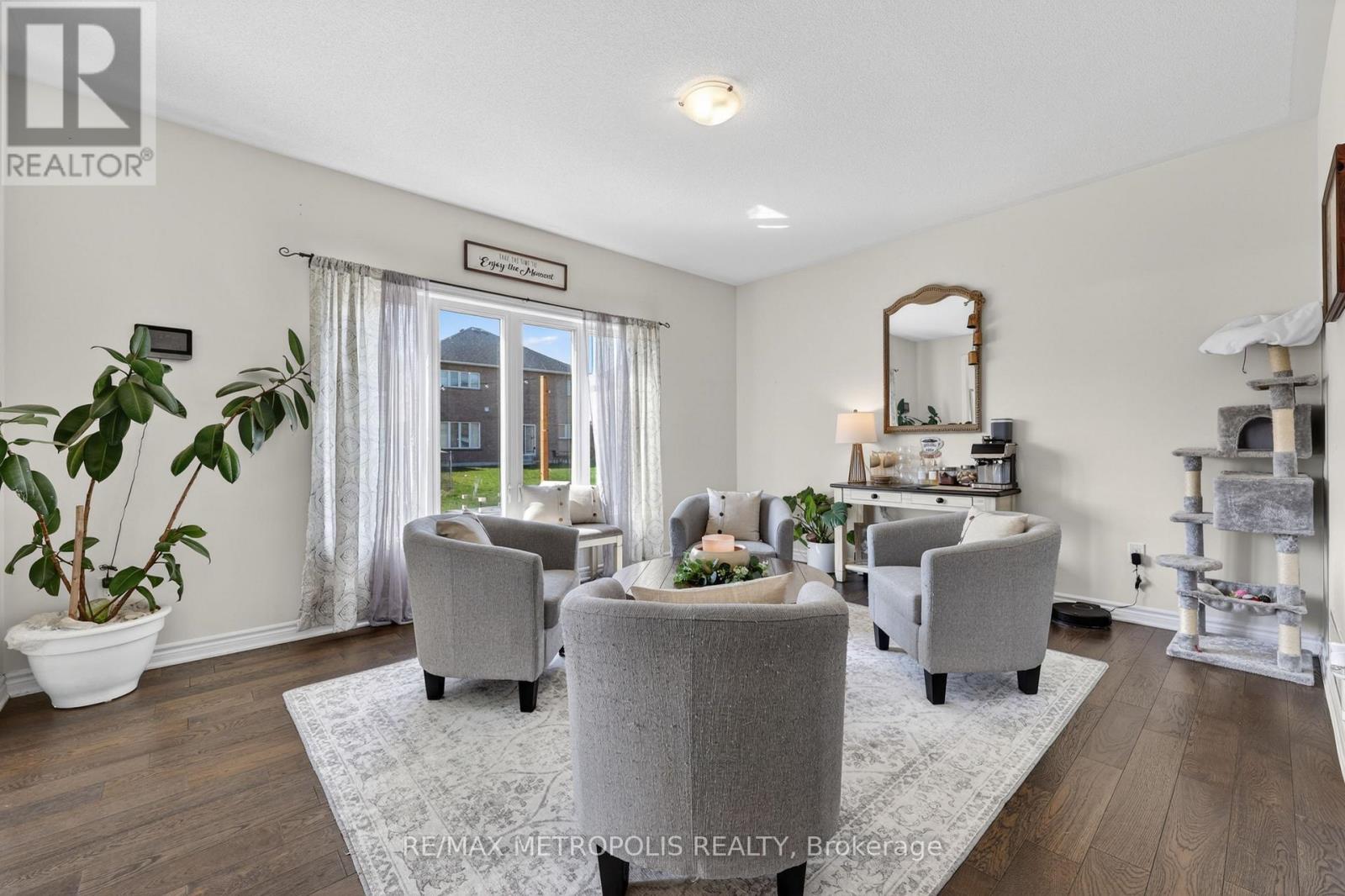 51 Furniss Street Property Photo 11
