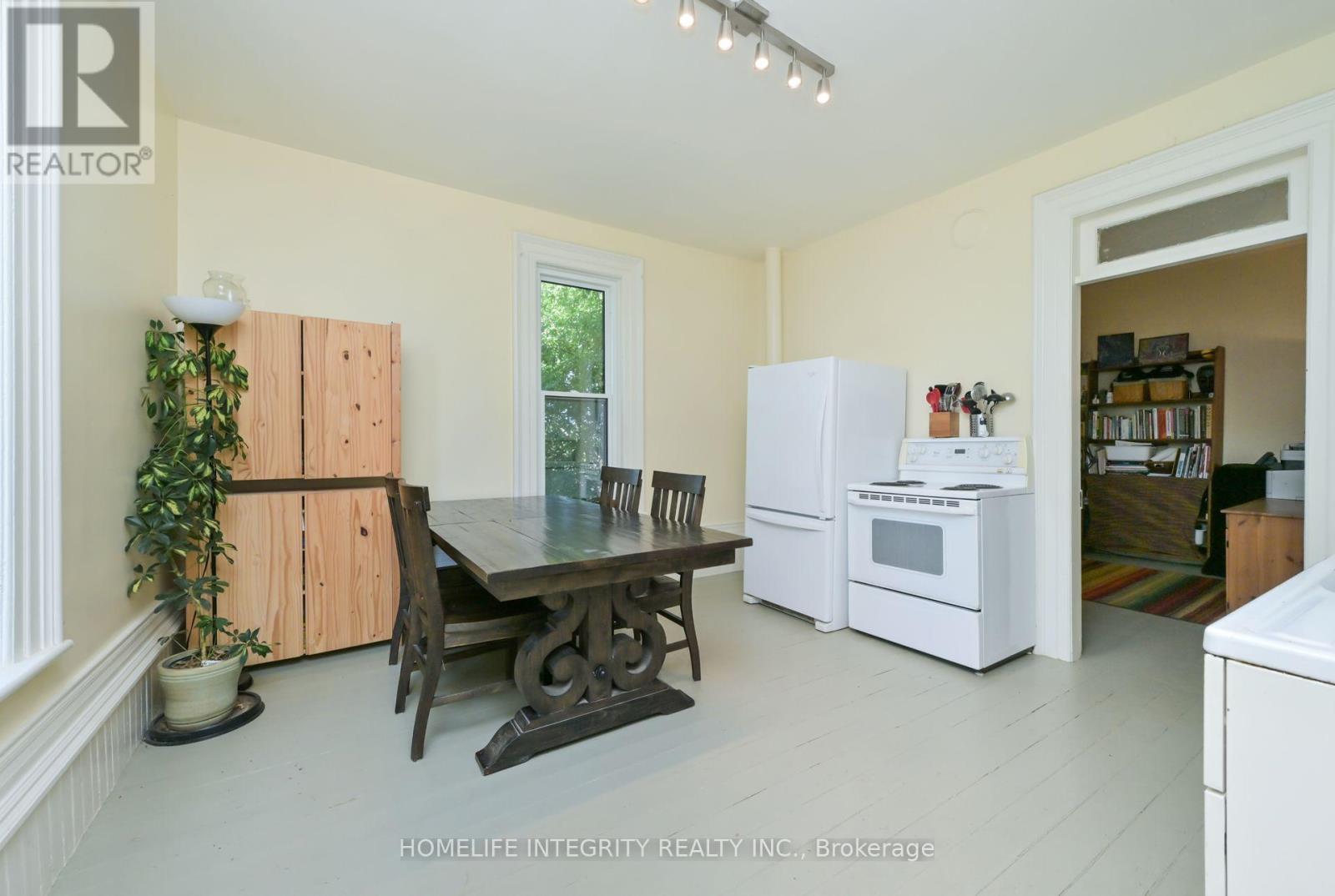 995305 Mono Adjala Townline Property Photo 9