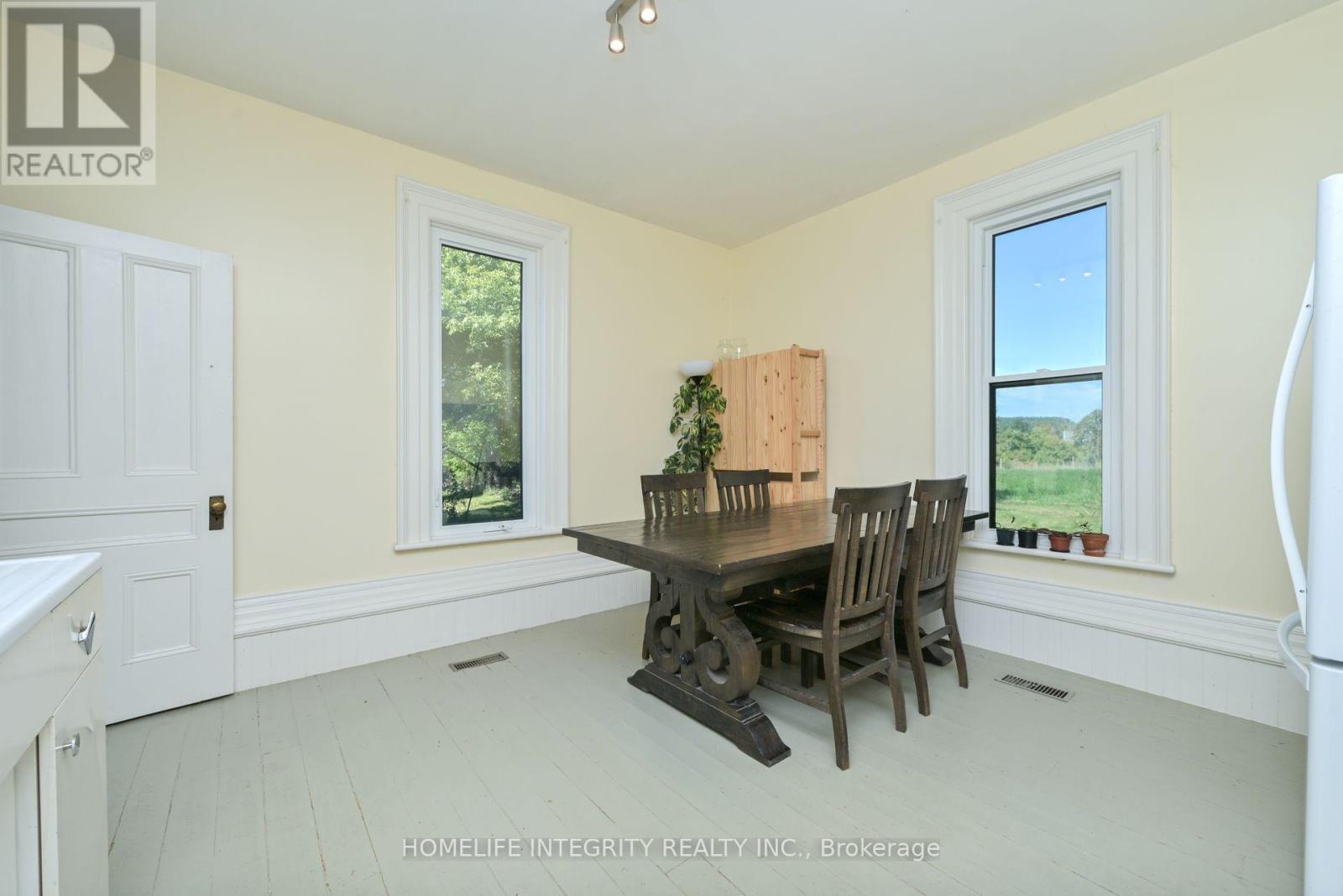 995305 Mono Adjala Townline Property Photo 11