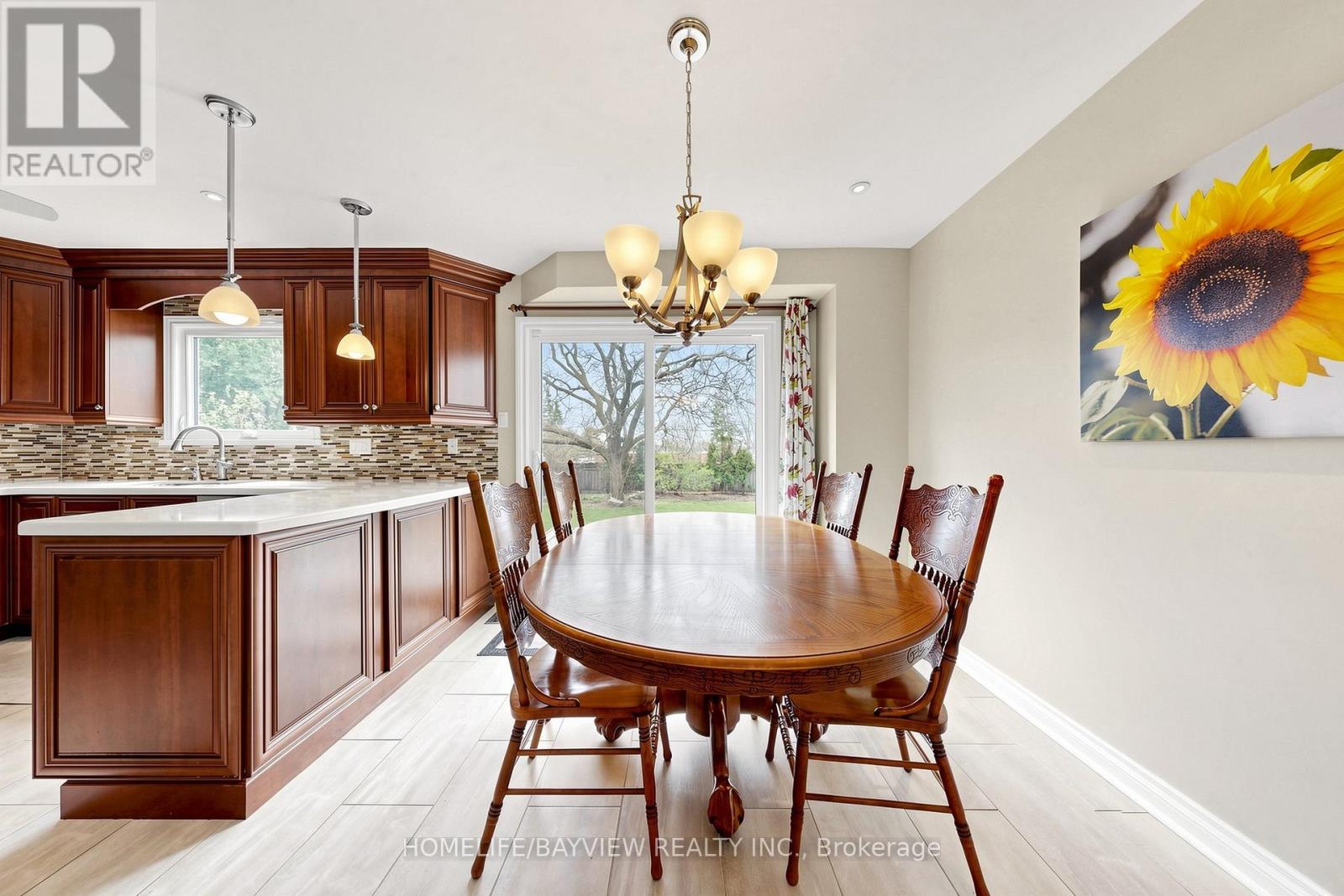6 Epping Court Property Photo 12