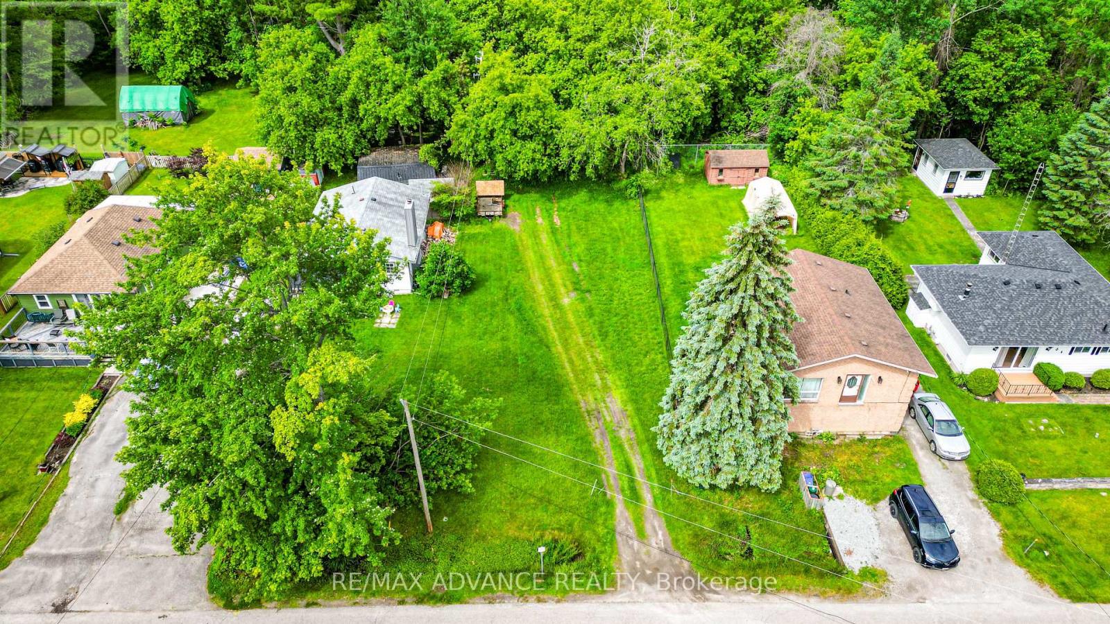 100 Dunkirk Avenue Property Photo 4