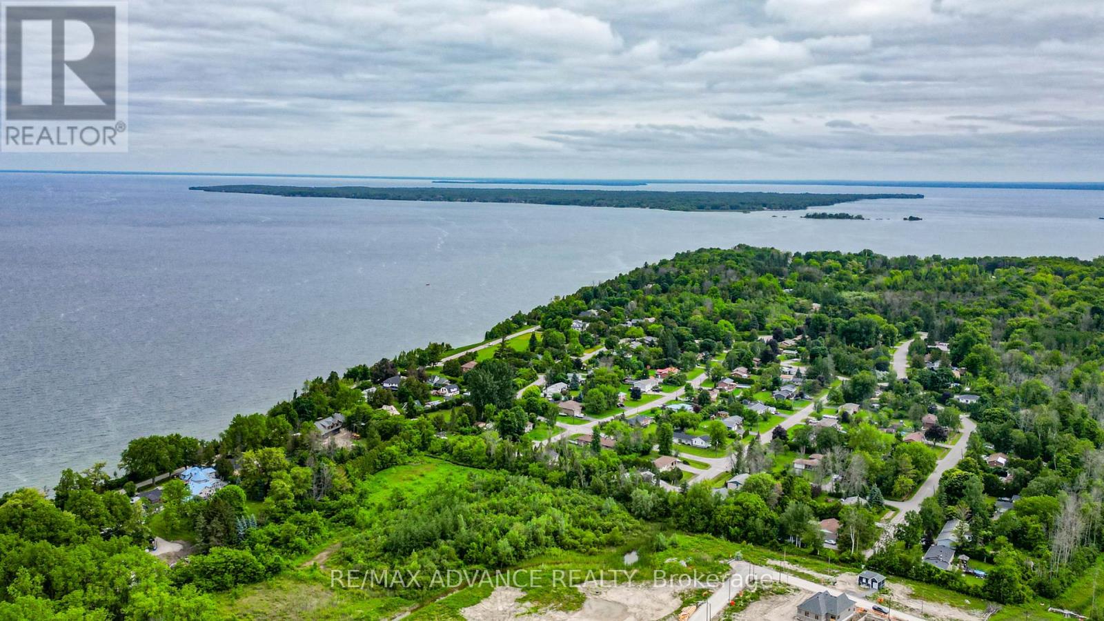 100 Dunkirk Avenue Property Photo 42