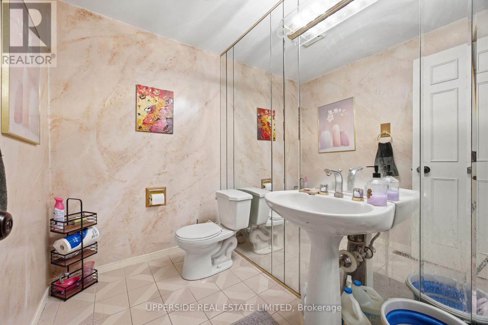 691 York Hill Boulevard Property Photo 4