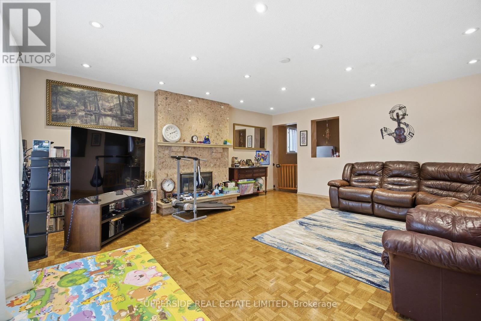 691 York Hill Boulevard Property Photo 19