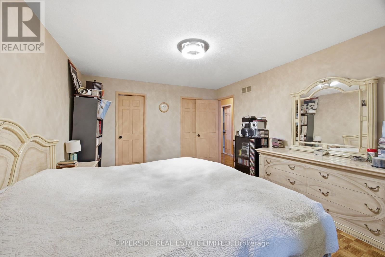 691 York Hill Boulevard Property Photo 24
