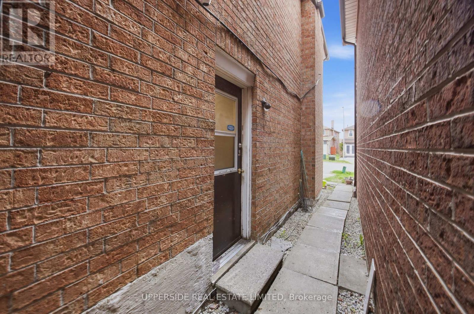 691 York Hill Boulevard Property Photo 47