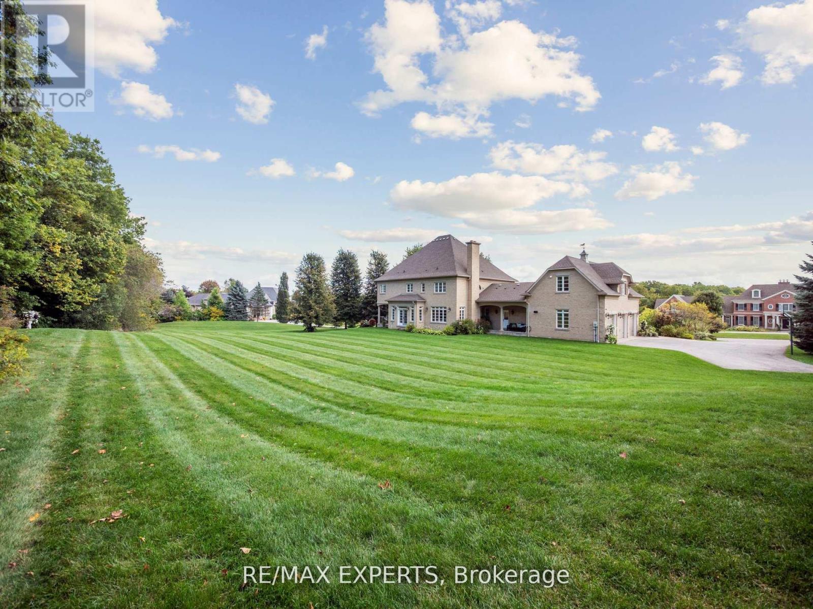 105 Eden Vale Drive S Property Photo 45