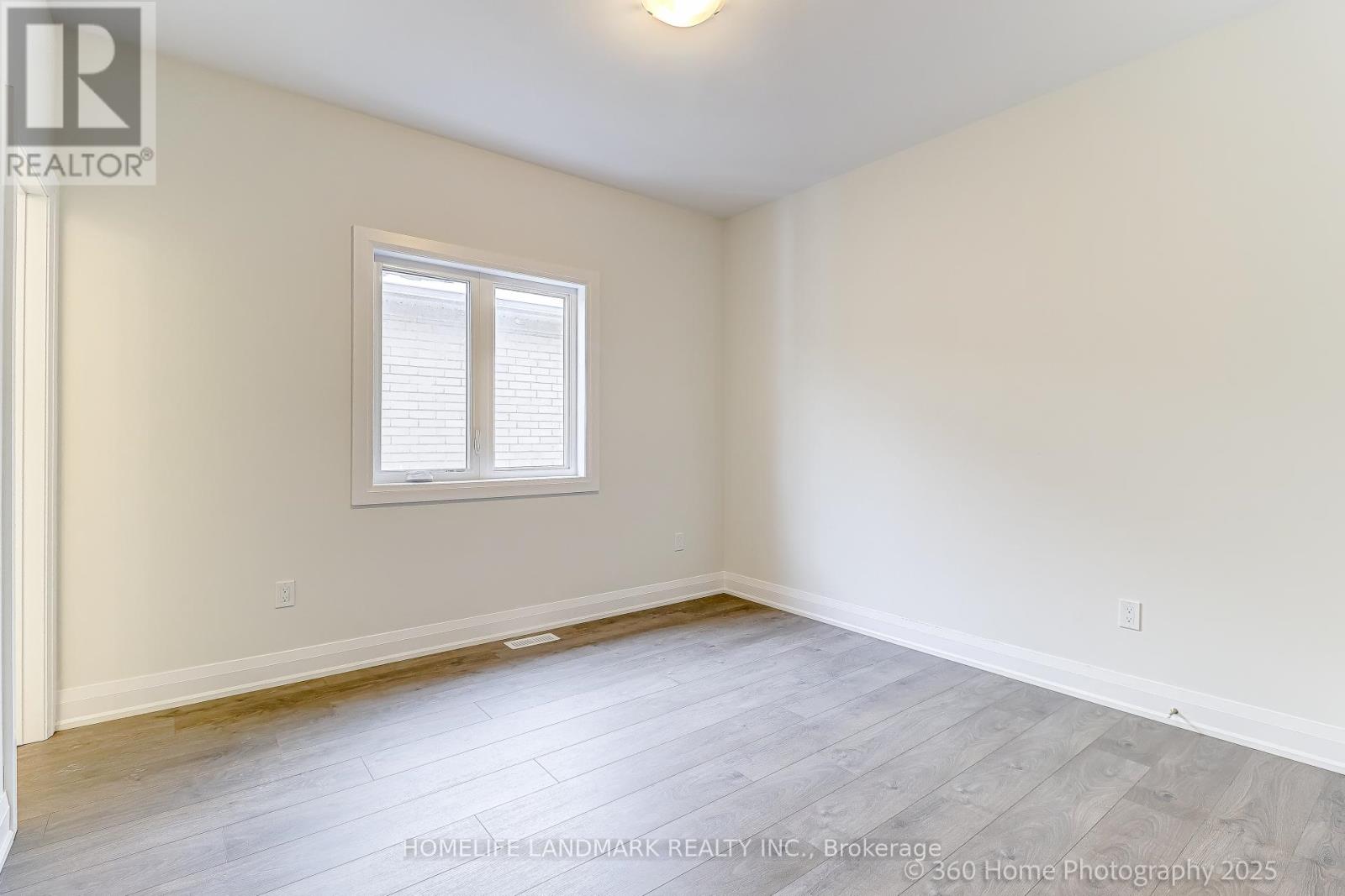 241 Seguin Street Property Photo 17