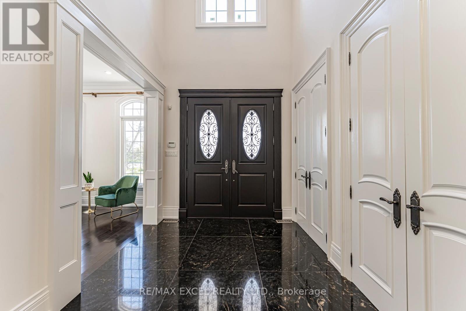 19 Addison Street Property Photo 3