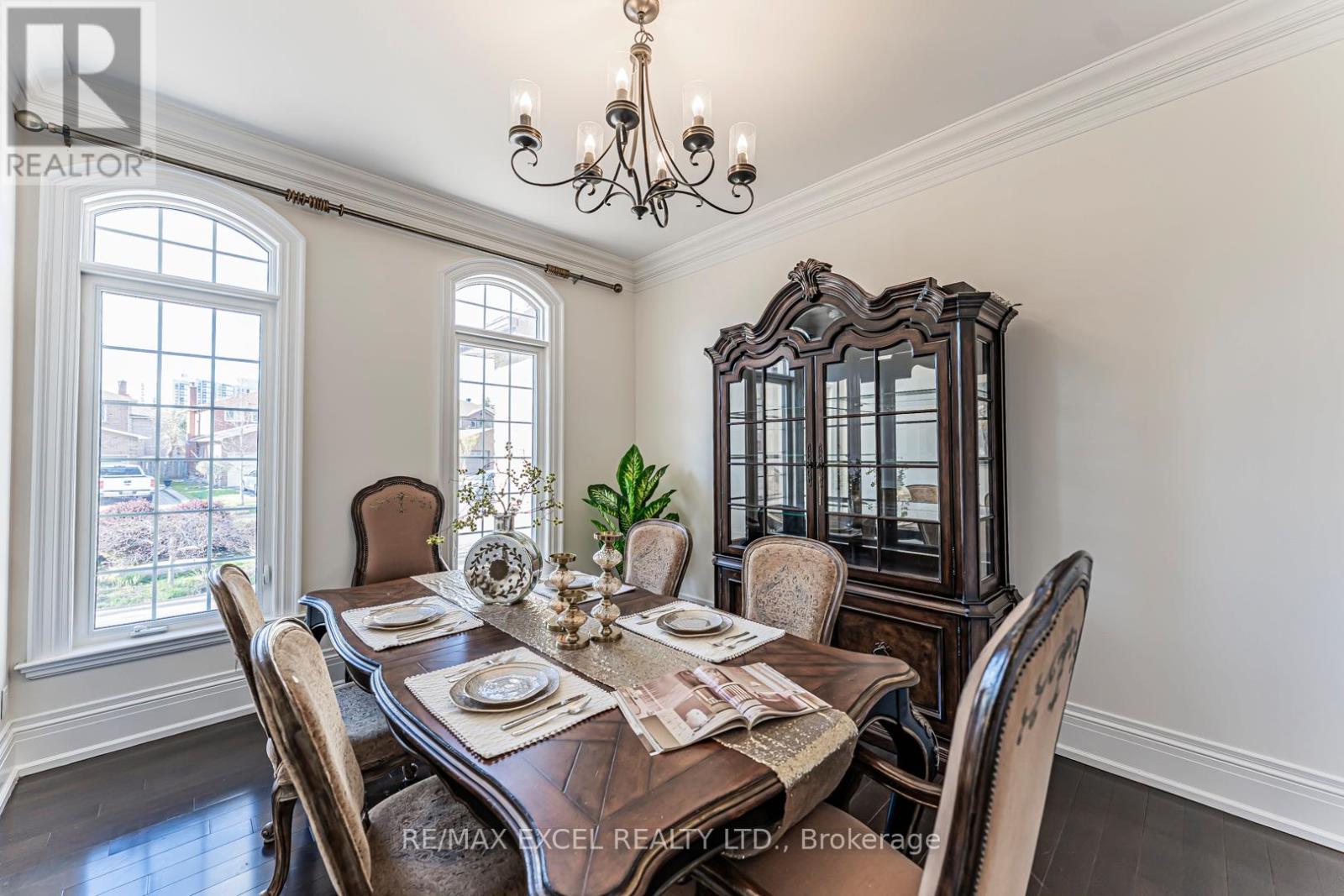 19 Addison Street Property Photo 8