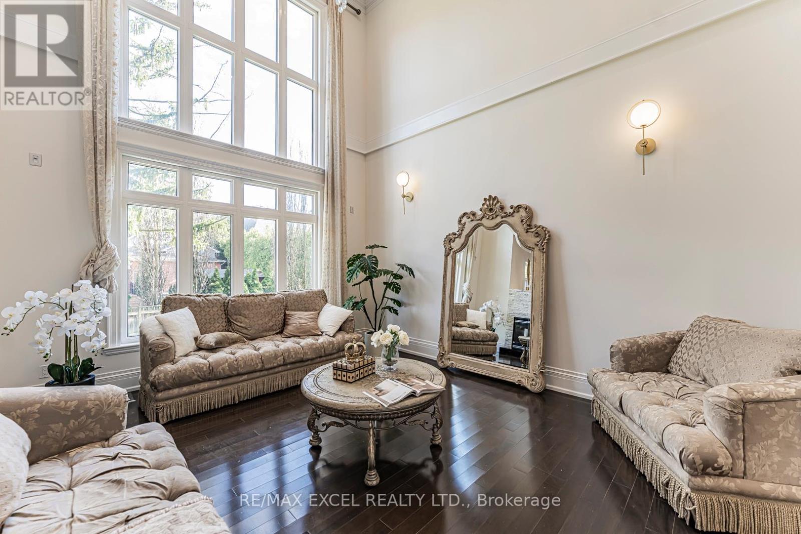 19 Addison Street Property Photo 11